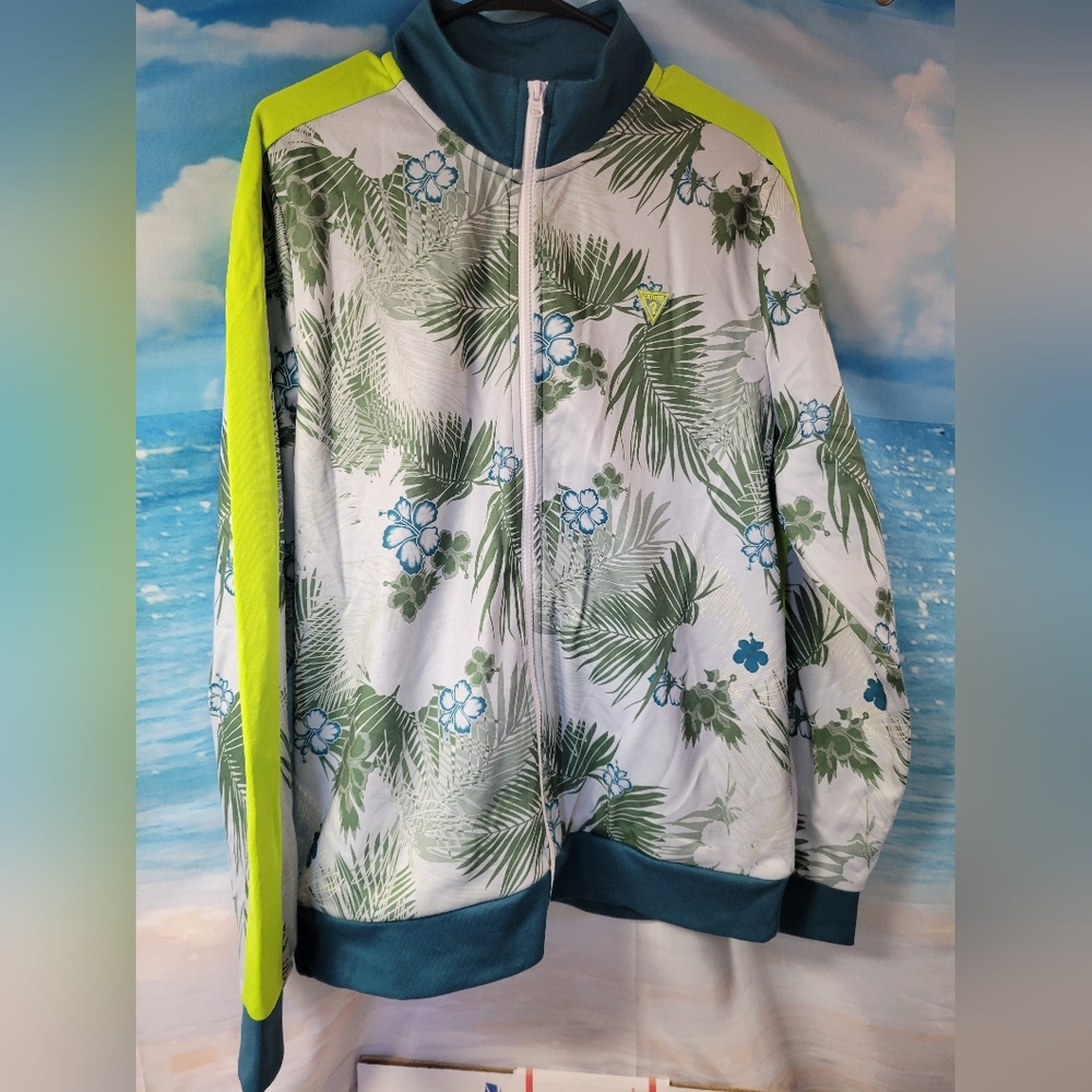 GUESS‎ NWT Floral Green Jacket Hibiscus Oasis Size Mediym
